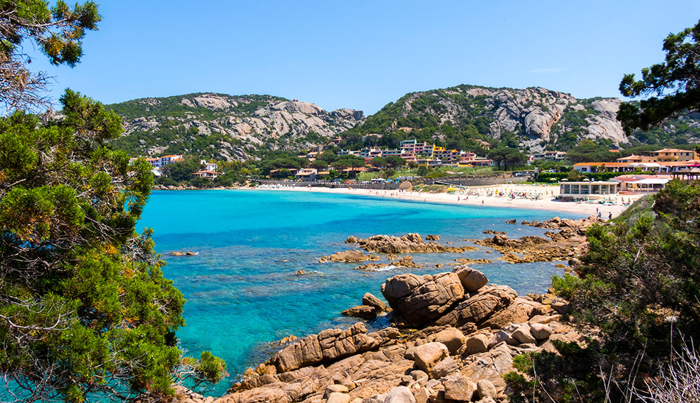 In-vacanza-a-Baja-Sardinia-cosa-fare-e-dove-andare-in-Costa-Smeralda
